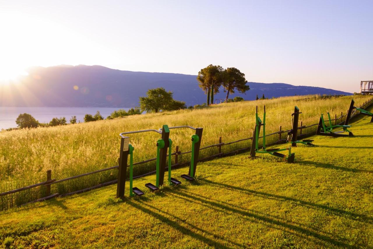 Boutique Hotel Villa Sostaga Gargnano Bagian luar foto